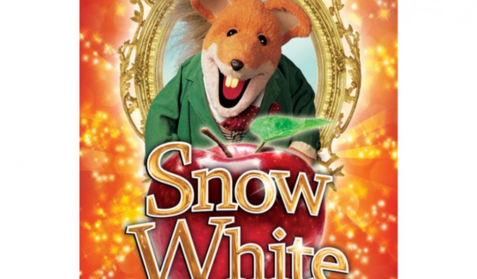 LEGENDARY TV PERSONALITY BASIL BRUSH TO FEATURE IN PANTOMIME! The